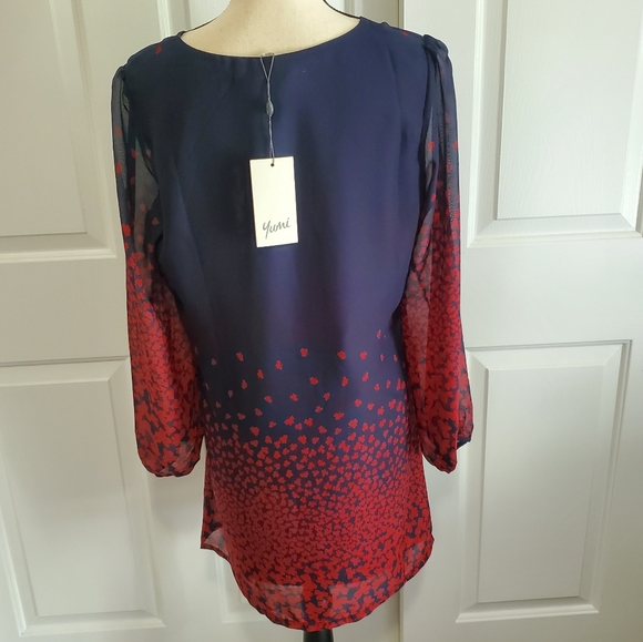 Yumi Long Sleeve Shift Dress in Leaf Border Print Navy Red - Picture 6 of 11